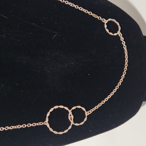 Lane Bryant rose gold tone with a 26. 5 inch drop - Picture 2 of 4